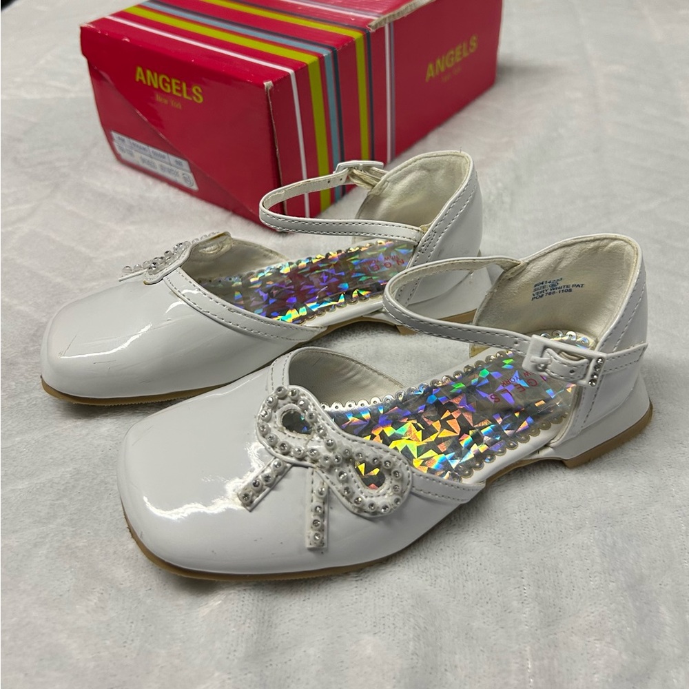 Girls white patent shoe, Angels New York size 10 1/2 dress formal